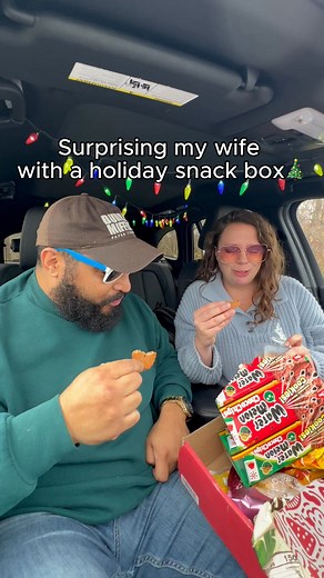 284K views · 111 reactions | The Best Gift in the World: Universal Yums Around the World Holiday Box  It's Back for a Limited Time Only! | Universal Yums | Facebook