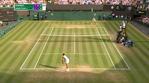 Sinner's on song 🎶 The world No.1 takes down Ben Shelton in straight sets, 7-6(2), 6-4, 6-4 to reach the SF #Wimbledon | Wimbledon