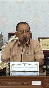 Mediasi lanjutan terkait dengan adanya dugaan penipuan oleh sebuah developer. Setelah kemarin tidak dapat bertemu dengan ownernya di kantor, alhamdulillah Pak Yusuf sebagai owner mau datang mediasi. Pak Yusuf mengakui bahwa tidak bisa memenuhi tuntutan korban. Dan korban jg sepakat untuk melanjutkan ke ranah hukum TANPA mengurangi hak mereka. Di akhir, Pak Yusuf ditangkap pihak Kepolisian berdasarkan laporan dari para korban. Selengkapnya tonton di youtube Armuji #cakji #cakj1 #surabaya | Armudj