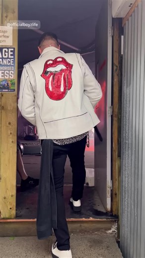 Keith Duffy on TikTok