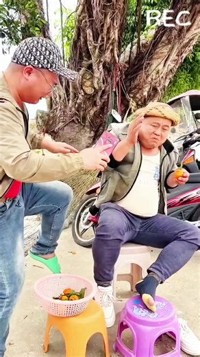 Hilarious Moments in Latest Comedy Videos