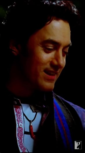 Aamir Khan Asin on Instagram: "Ghajini is a 2008 Indian Hindi-language action thriller film directed and co-written by A. R. Murugadoss in his Hindi film debut. A remake of the director's Tamil film of the same name, the film stars Aamir Khan, Asin Thottumkal, Jiah Khan and Pradeep Rawat. In the film, Sanjay Singhania, a powerful entrepreneur, suffers from anterograde amnesia after a violent attack on him and his fiancée Kalpana. Credits - Directed by A. R. Murugadoss Presented by Allu Aravind S