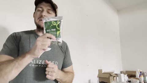 Vitalize Seed Co. Seed Feed - Natural Seed Treatment & Fertilizer | Fertility Booster for Faster Germination, Root Development & Plant Growth | Humic-Based Formula for Legumes, Cover Crops, & All Seed