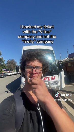 Journey from Melbourne to Adelaide: Travel Vlog