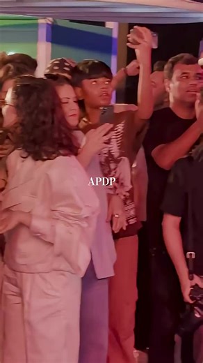 Celebrating 500k Likes: A Heartfelt Thank You