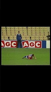 Steve Wallis courageous one hander, 1990 Round 2 #footscray #afl #westernbulldogs