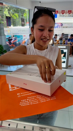 Unboxing #iPad11thGen with bionic A16 chipset! This is your sign to buy the best bet iPad at any Steezy Gadget Hub stores! #ipad #steezygadgethub #LowestPriceGuaranteedHere | Steezy Gadget Hub CDO