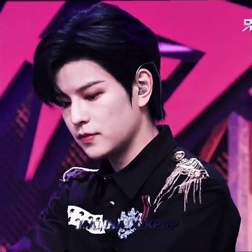 Both are so handsome 😭🙏 #seungmin #kpop #edit #trending #boyband #skz #straykids #fypviralシ