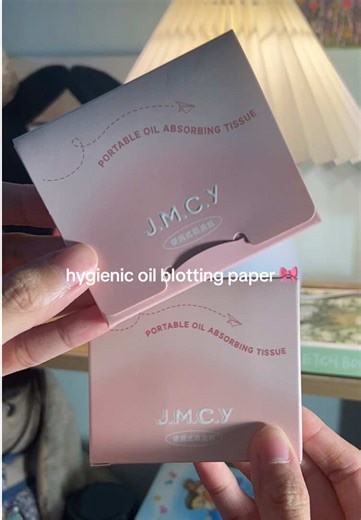 Cute and Hygienic Oil Blotting Paper Essentials