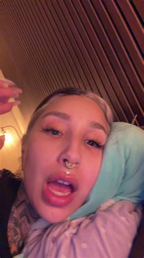 Split_tongue_bri (@split_tongue_bri)’s videos with original sound - Split_tongue_bri