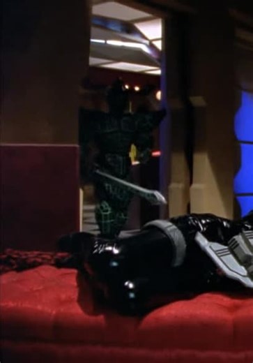 Power Rangers in Space S06:E27 - Astronema Thinks Twice