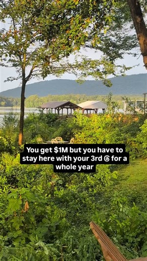 Could you live here for a full year with your 3rd @ if it meant you walked away with $1m? . @hollywood_fish_camp . #visitnorthalabama #northalabama #hollywoodal #Alabama #visitnorthal | Huntsville Adventurer