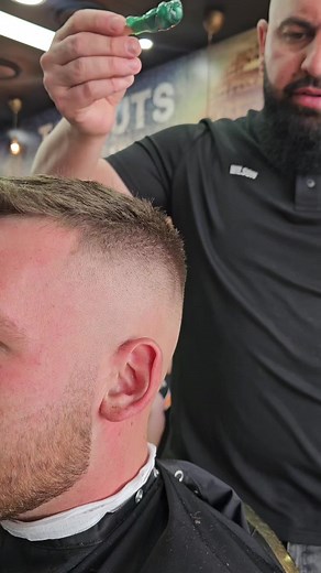 Master Barber Tips for the Perfect Waxing Experience