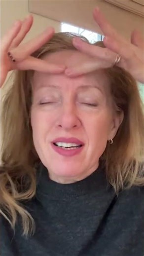 Your Forehead Lines Aren’t Wrinkles — It’s Stuck Fascia# TheFasciaLiftMethod #AliFasciaLift #Facial🌿