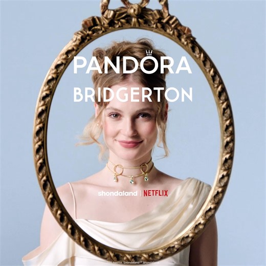 Introducing the Pandora and Bridgerton collection—where elegance meets intrigue. 💙👑 | Pandora