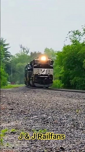 #dpu to #ns 3 pack in the rain!! #railway #train