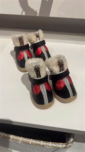step by step ... little boots for 15-25 lbs dogs - set of four! @puppyanddogfashion with @puppyangelhungary #dogsofinstagram #dogboots #dogfashion #dogsofcanada #doglover #dogstore #dogcoat #dogfashionista | Puppy & Dog Fashion | Facebook