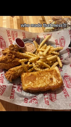 Who Made That Mess? Hilarious Messy Food Moments