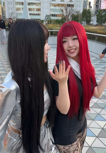 JenLisa Takes Center Stage at BLACKPINK Concert