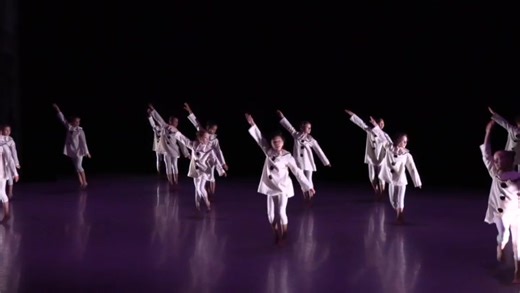 This piece, titled Pierrot, has become something of a recurring classic in our Christmas performance. Choreographed by our teacher Camilla Wiehen, it was performed in December by our fourth-grade students, and while it is a bit unsettling, it is also hypnotic. Choreoraphy: Camilla Wiehen Lights: Anette Elfström Tarstad Costumes: Anna-Sara Dåvik Music: Detektivbyrån Dancers: Matilde Blot, Linn Brånstad, Eskil Buhot, Elena Cruz, Alexandra Julia Danemar, Casey Diaz, Adeliia Dzhulai, Hannah Fagerstr