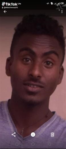 life (@waaaa21a)’s videos with original sound - life