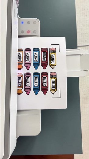 The back to school laminated labels you NEED- beginner friendly Cricut DIY!