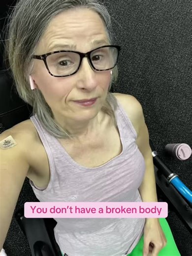 People are so hard on themselves, that includes me! “I’ve got no willpower” “I always mess it up” “This is just how I am” But we’ve never been shown how our body actually works. It’s not just “you” It’s a system. Your body responds to what it’s given. Your mind runs what it’s learned. And if the input stays the same… the output will too. That’s not failure. That’s the machine doing its job. Joanne Project You! Live it! Breath it! Teach It #thebody #selfawareness #input #selfbelief #becomingher