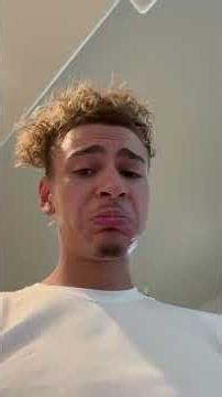 Day 9: D1 Basketball Player💚