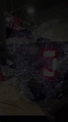 Ford F250 Hercules: Off-Roading with 37” Tires