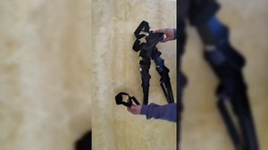 Adjustable Wearable Chair Invisible Seat, Chairless Chair for Ergonomic Support, Lightweight Wearable Exoskeleton Seat, Portable Design with 5 Height Adjustments, Supports Up to 150kg (Black)