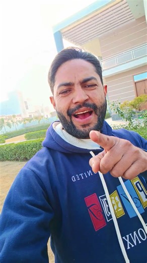 #bollywood #comedy #crazily #crazily #love #funny #crazyquady #song #crazz #crazyrecords #bollywoodh