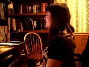 Bad Apple (Cristina Vee Lyrics) [Sung by me]