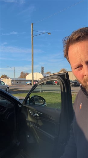 LOW, LOW, LOW 💲💲💲Prices!!! 2023 Buick Envision, Luxury without the Luxury price!! One Owner, HTD seats, Auto Climate Control, memory seats, remote start and so much more!!! Retails for over $27,375, NOW ONLY $20,926!!!! Don't miss this STEAL!! ✅Low APR Financing available!! Ready to GO, just Sign and Drive!!! https://www.paulcolemotors.net/used-Fostoria-2023-Buick-Envision-Essence-LRBFZNR42PD074119 | Paul Cole Motors Inc