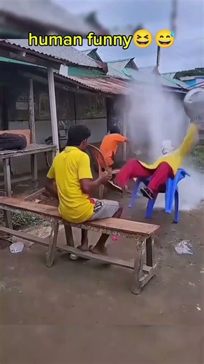 Funny human 😝🫠