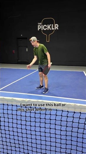 Offensive VS defensive dinks explained #coachat #pickleball