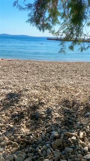 Relaxing Beach Ambience 🌊 Calm Sea Waves & Peaceful Nature Sounds | Stress Relief & Relaxation