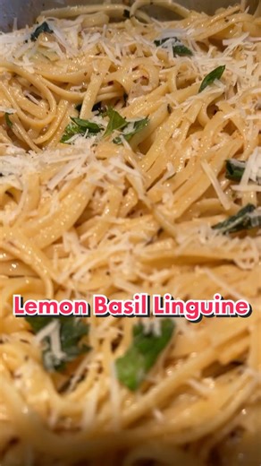 When you just want a plain, simple, easy pasta dish without any tomato or cheese sauce, you get this! Minimum ingredients but still packed with flavor, great for lunch or dinner! Its garlicky, spicy, and going to make you want to go back for more and more! #linguini #basilpasta #easyrecipe #simplepasta #lemonbasil #pastarecipe #simpledinnerrecipe #pastalover #spicypasta #nosauce #linguine #garlicpasta #pecorinoromano