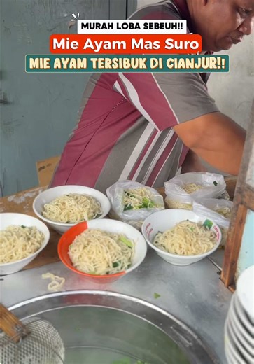 MIE AYAM BEDA DR YANG LAIN KARNA PAKE TOGE 🤩🥰 Tapi ternyata malah enak loh ada tekstur nyakrek si togenya gt . Harga dan porsinya gile murah terus banyak sih 😍 Hayu penyuka mie Ayam Wajib cobain ! ; . MIE AYAM MAS SURO 📍PERCIS SEBELAH REL KERETA PASIR HAYAM ⏱️09.00 - 18.00 / Seabisnya . SELAMAT MENCOBA . #DUOMAKANCJR #MIEAYAMCIANJUR #KULINERCIANJUR #fyppppppppppppppppppppppp #mieayam