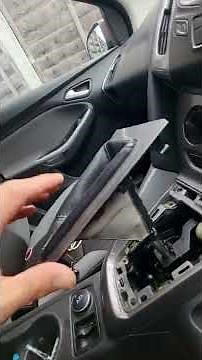 Ford Focus Mk3 Gear Gaiter Trim Removal