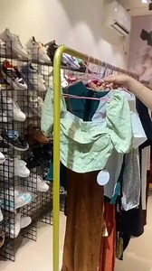 Stock Dresses Tops T-shirts Pants Mix and Match Products, Brand New and Used Clothes