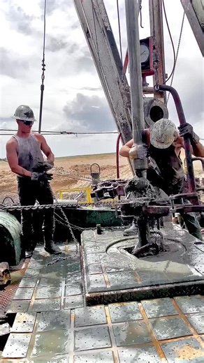 David L. Clarke (@davidclarke590)’s videos with original sound - David L. Clarke