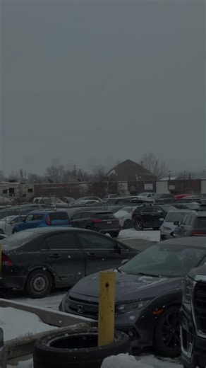 Looking for reliable cars this winter? Drive with confidence. Don’t miss our winter offers. Visit us today.