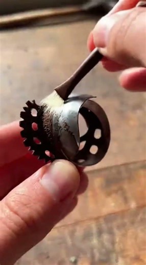 Restoration of heavily rusted antique metal oil lamp