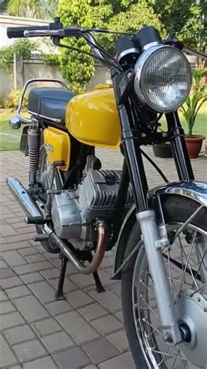 Full Restoration of a Rusty Honda CB100 | Classic Motorcycle Reborn.