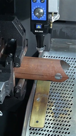 High-Speed Fiber Laser Tube Cutter