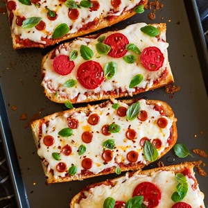 FRENCH BREAD PIZZA! The easiest way to make pizza at home, and it’s ready in no time! Made with soft yet hearty French bread, robust, garlicky and herby pizza sauce, two types of rich cheese and all your favorite toppings! RECIPE: https://www.cookingclassy.com/french-bread-pizza/ | Cooking Classy