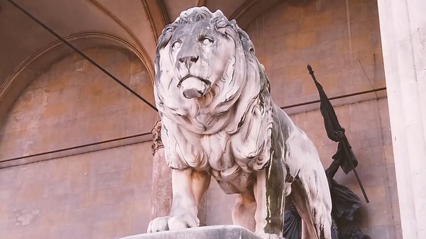 Why are there so many lions in Europe?