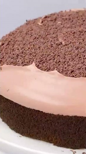 So Yummy Chocolate Cake Tutorial