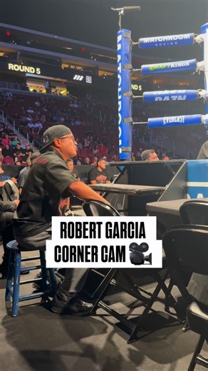 An insight into the corner work of Robert Garcia as he calls on his charge Hector Beltran in Arizona 🗣️ #NavarreteNunez #RobertGarcia | Matchroom Boxing