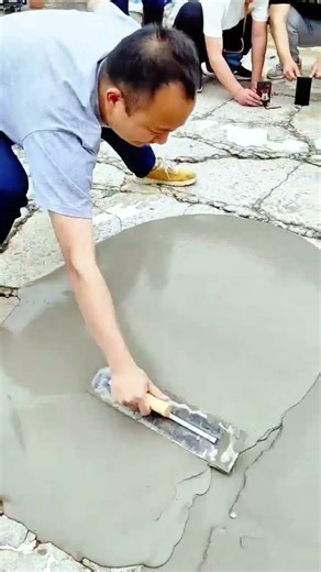 Professional Application of Self Leveling Cement for Smooth Floor Underlayment